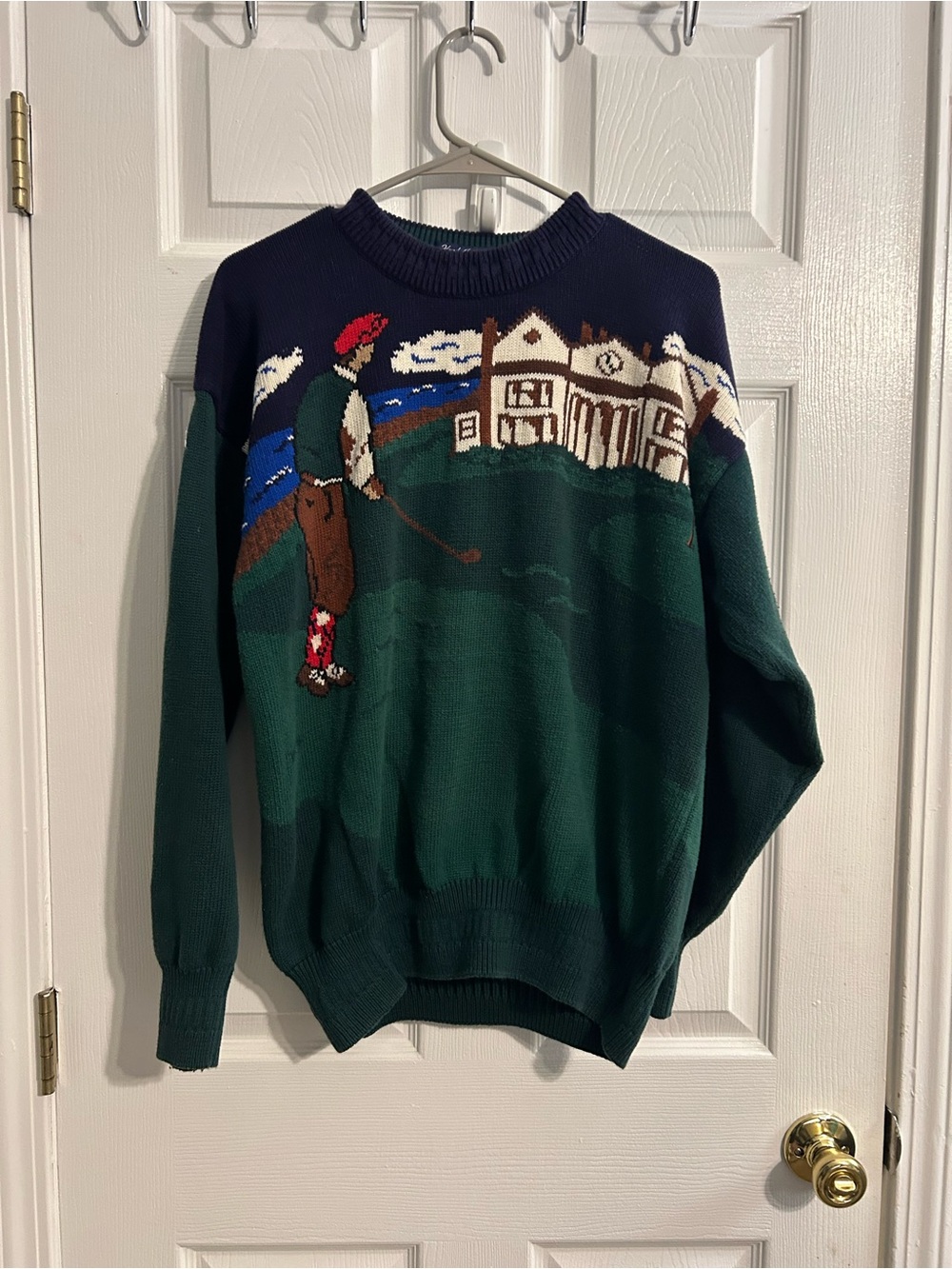 Hathaway Men's Crewneck Sweater with Golf Scene - Dark Green & Navy